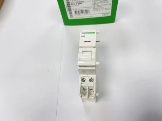 Bộ bảo vệ ngắt mạch Schneider A9A26960 IMN 220-240V Dòng A9