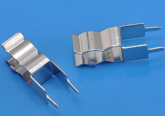 Tembaga H62 Elektronik Klip Sekering Klem Bahan 0.4mm Tebal Nikel Plating Electroplating