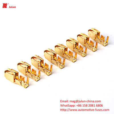 รถ 30-500AMP ความดันปริมาณ 32V รถมือรีเซ็ทสกิตบริคเกอร์ BX2141A-1 การประกอบกล่องความปลอดภัย