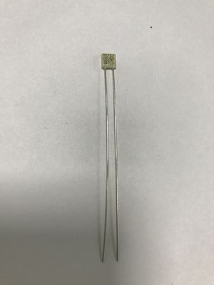 Kotak Keramik 1A 250V Thermal Link Fuse Untuk Catu Daya Mode Beralih